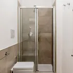 Zuara Flexyrent Milánó