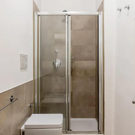 Zuara Flexyrent 밀라노